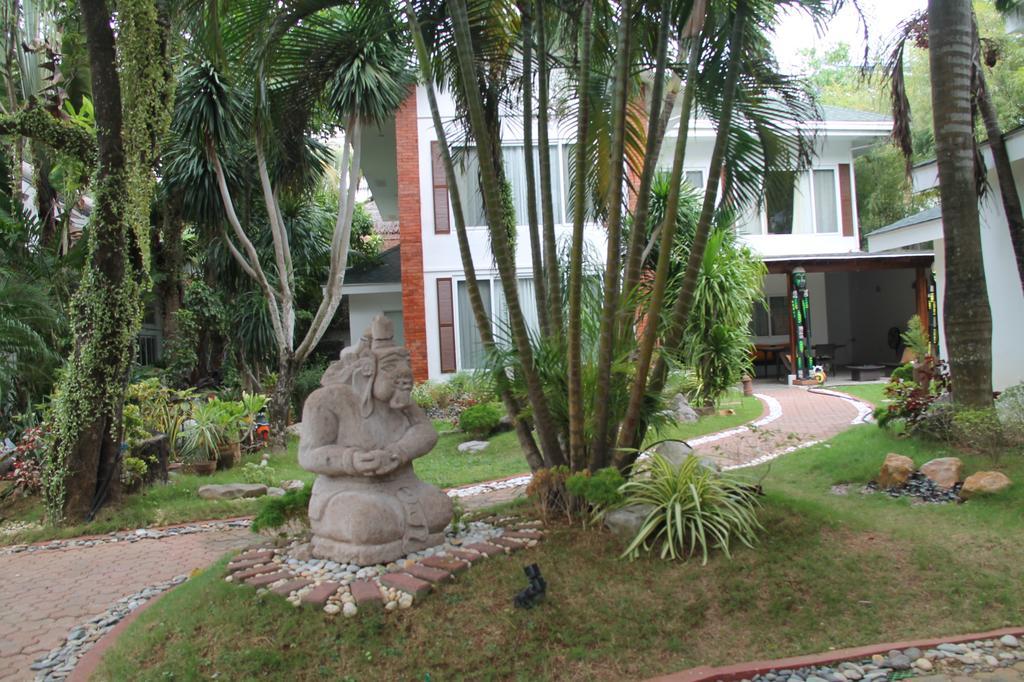 Pinjalo Resort Manoc-Manoc