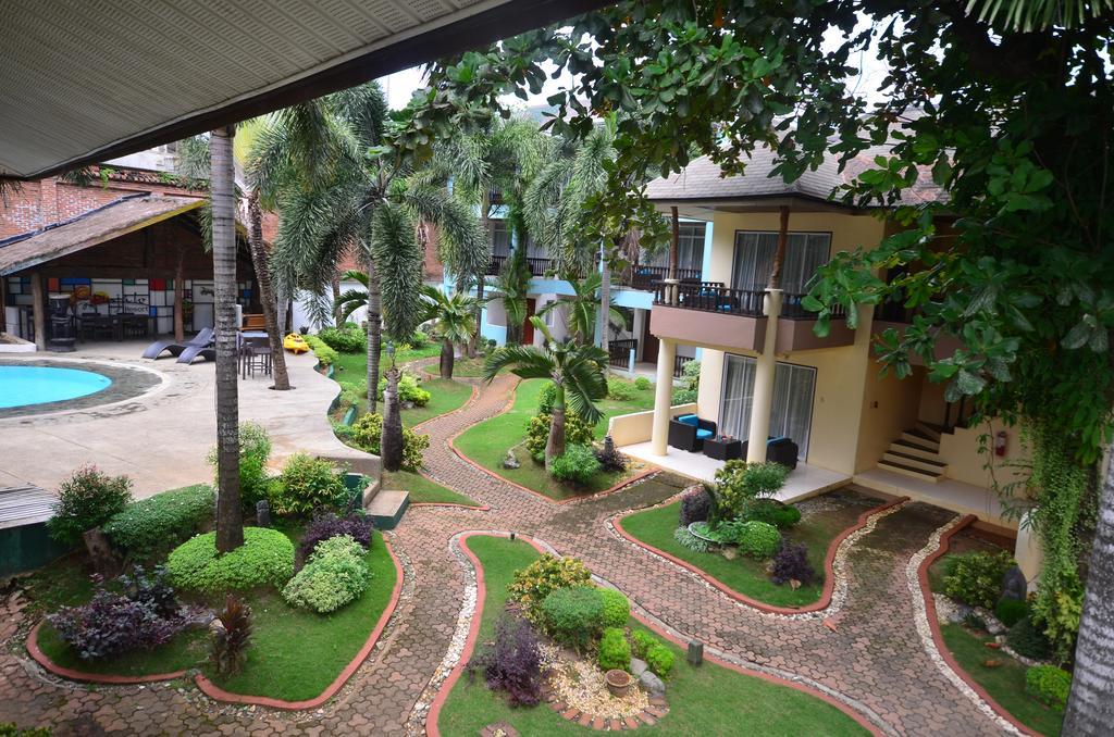 Pinjalo Resort Manoc-Manoc