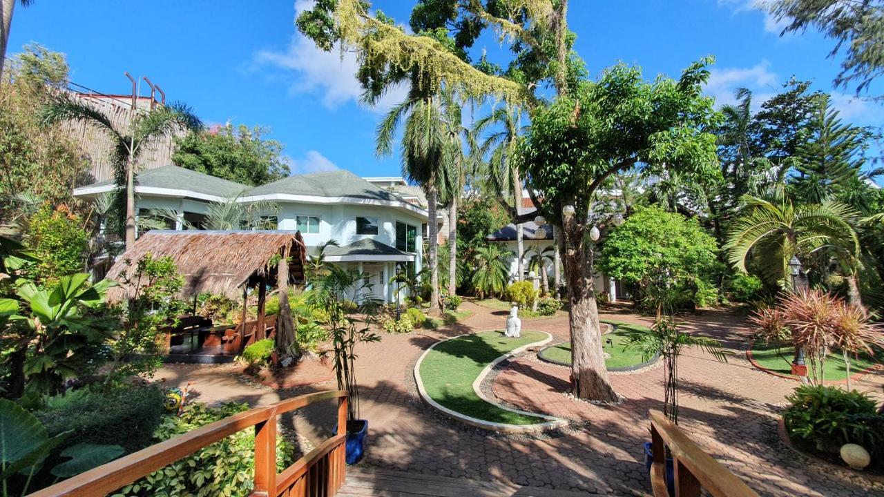 Resort Pinjalo 3*